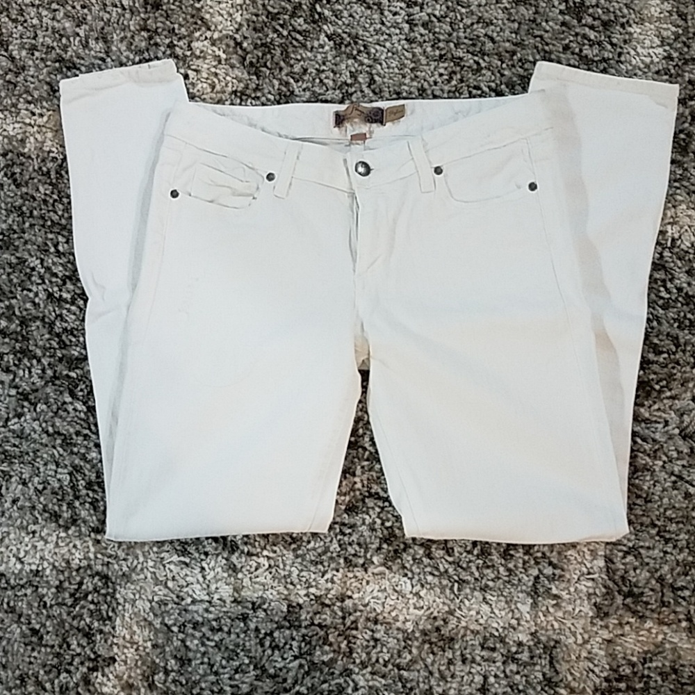 Paige skyline white skinny jeans 27